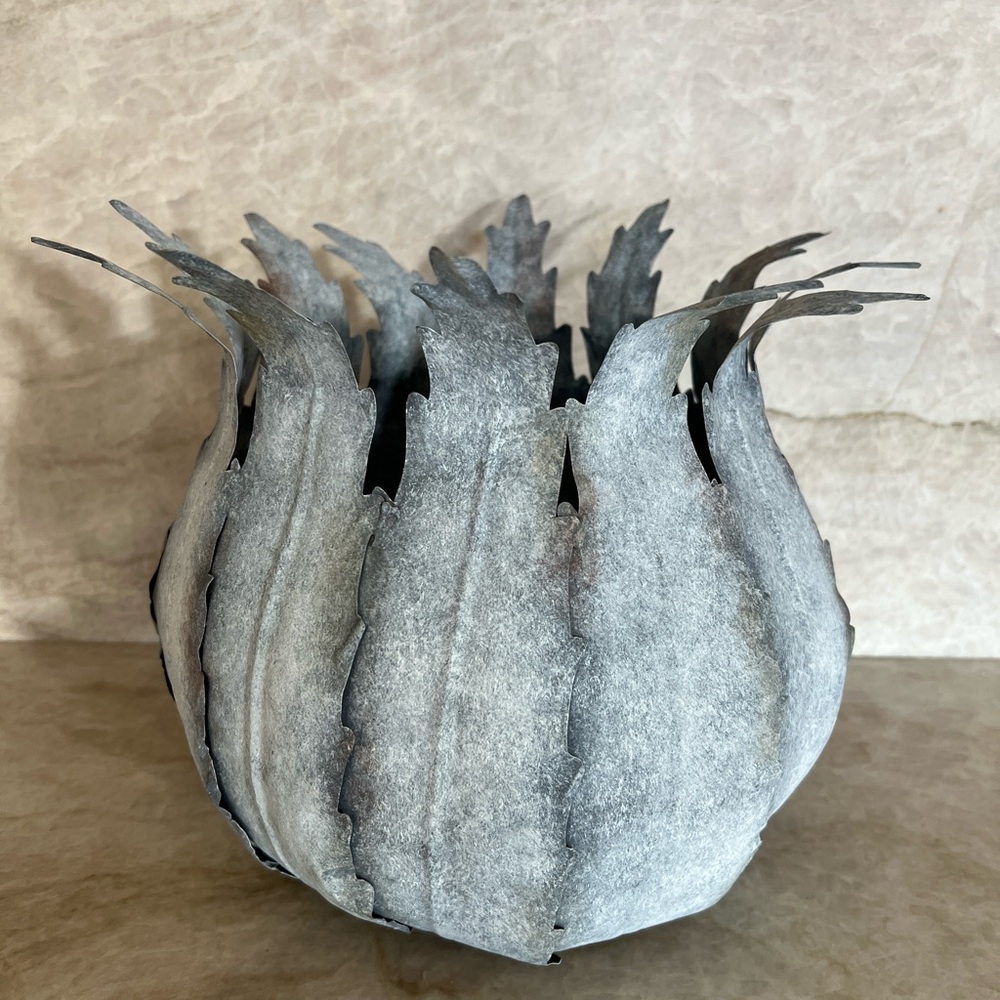 Succulent sculpture / planter by Bliss Studio